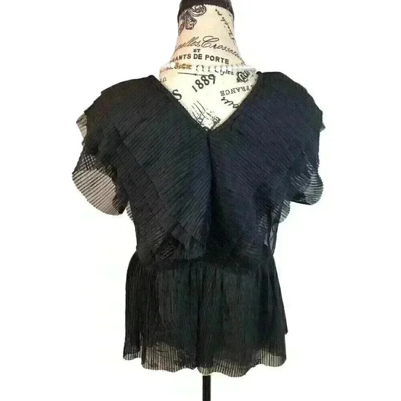 It’s Fashion Medium Black Ruffled Sheer Crop Top Button Front Sleeveless NWT - Picture 4 of 6